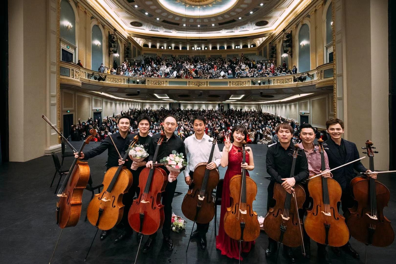 八把大提琴音乐会全国巡演现场